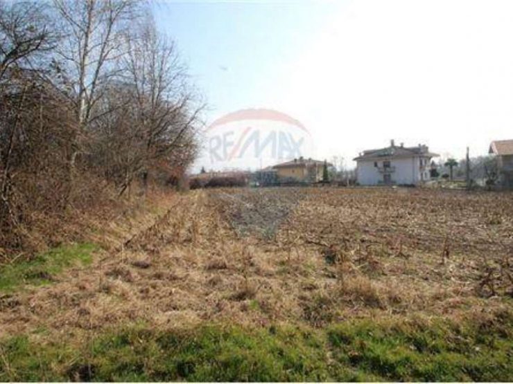 Terreno agricolo a Barzana