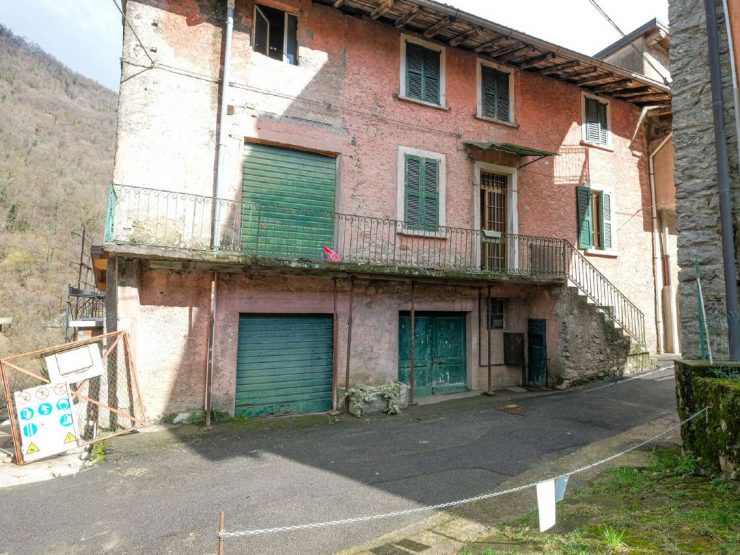 CASA DA RISTRUTTURARE A STROZZA