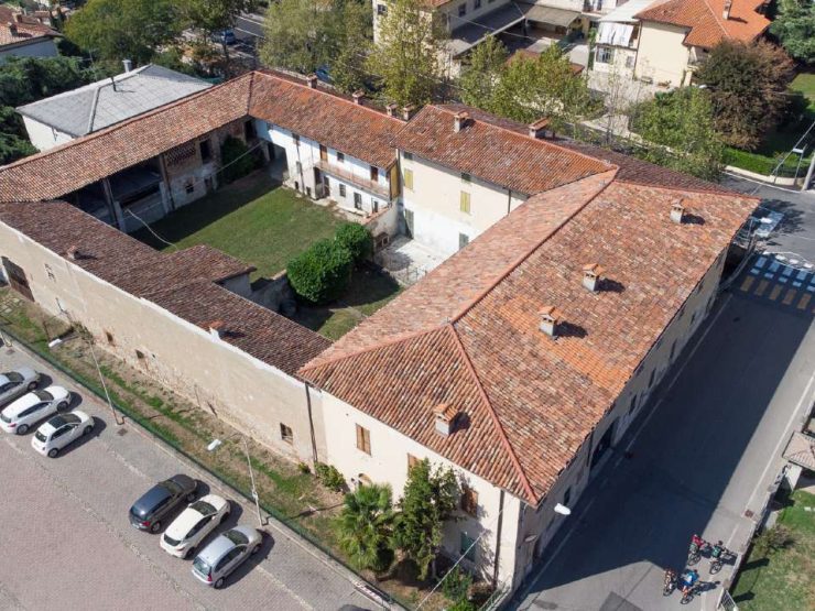 CASCINA/CASALE A CASTEL ROZZONE
