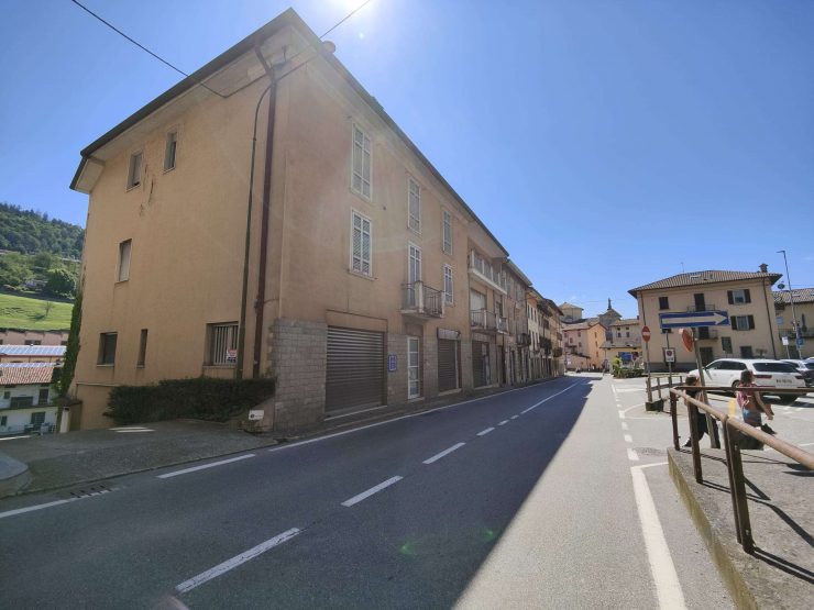 Stabile in vendita