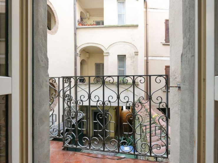 SPLENDIDO APPARTAMENTO AL PIANO NOBILE