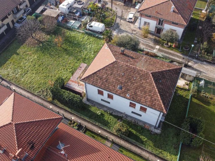 VILLA A BONATE SOPRA