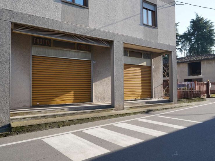 NEGOZIO A BREMBATE