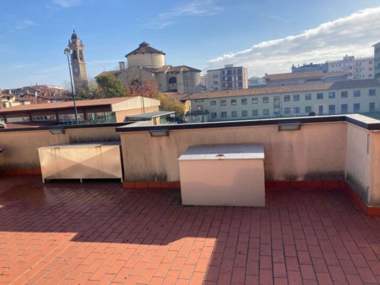 in vendita NUDA PROPRIETA’ di un trilocale a Bergamo – Centrale