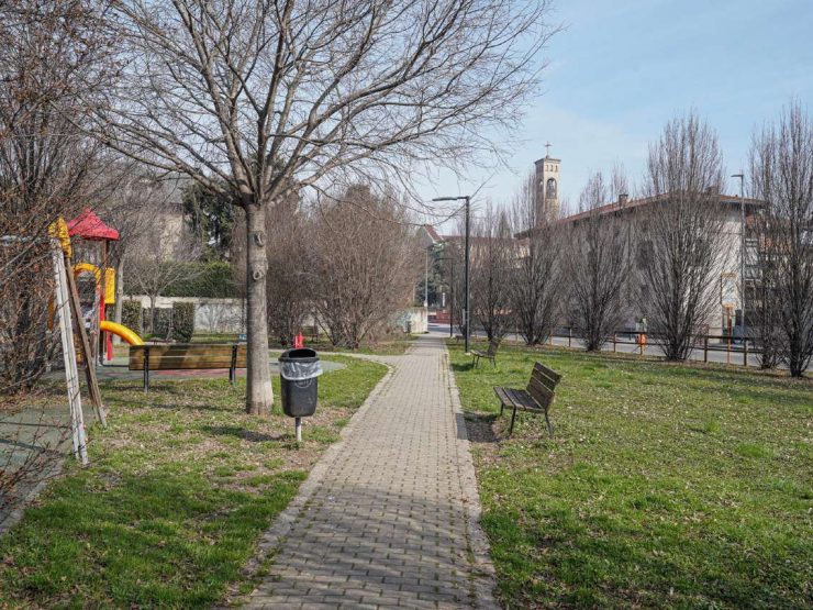 BILOCALE RISTRUTTURATO A BERGAMO, VILLAGGIO DEGLI SPOSI