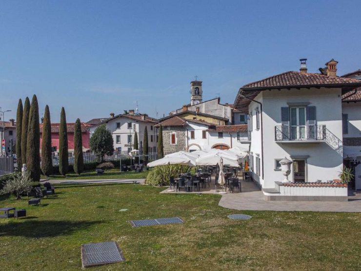 A VILLA DI SERIO OPPORTUNITA’ UNICA!! IN VENDITA INTERA SOLUZIONE IMMOBILIARE RISTRUTTURATA.