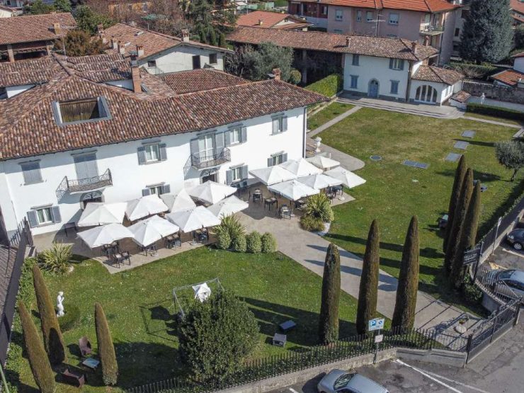 A VILLA DI SERIO OPPORTUNITA’ UNICA!! IN VENDITA INTERA SOLUZIONE IMMOBILIARE RISTRUTTURATA.