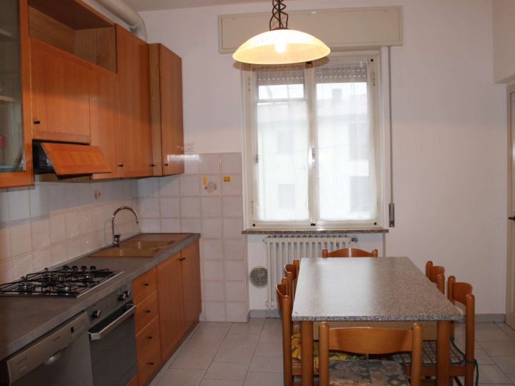 AFFITTO TRANSITORIO SOLO REFERENZIATI