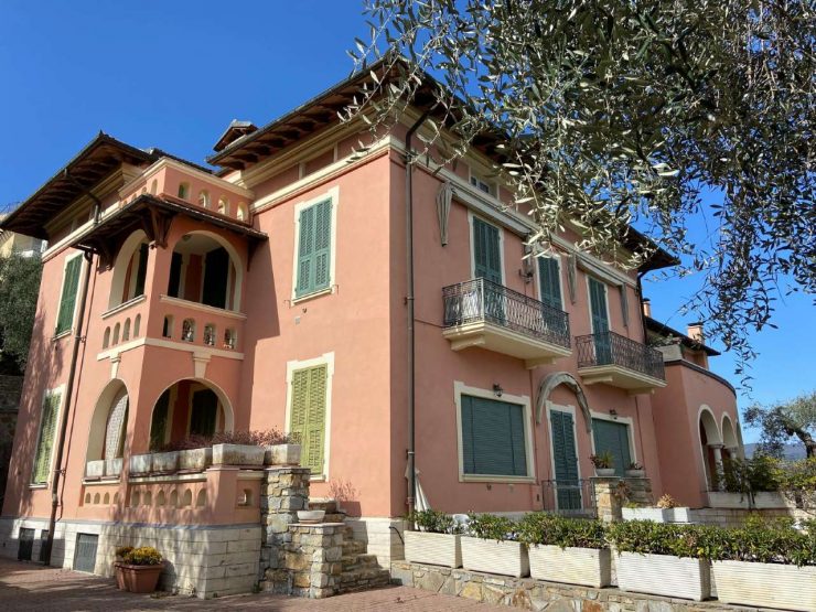 APPARTAMENTO IN VILLA A DIANO MARINA