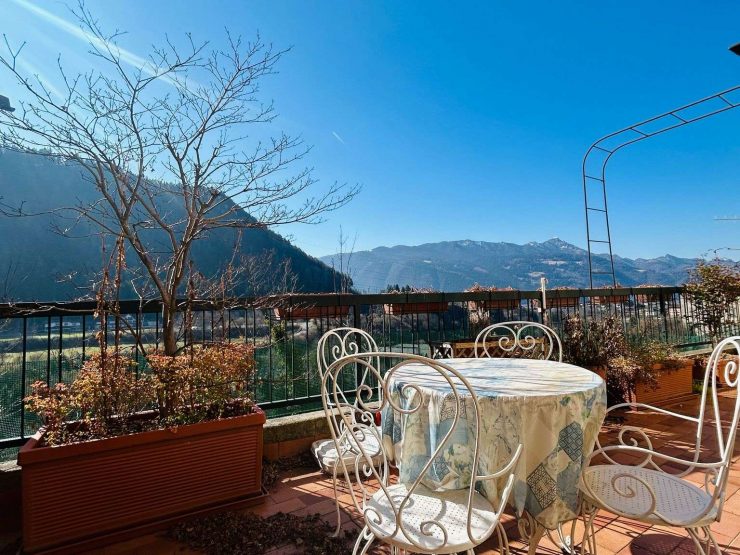 APPARTAMENTO A FINO DEL MONTE