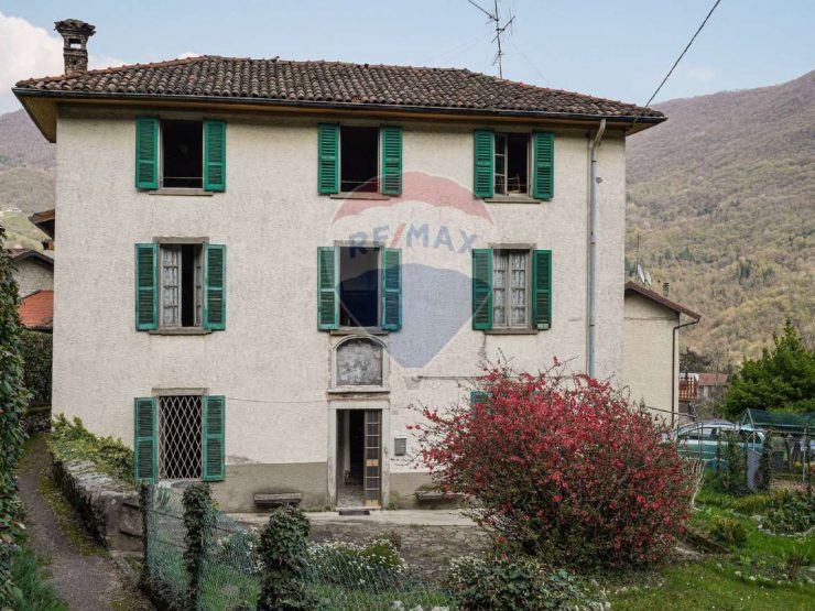 CASA INDIPENDENTE A CAPIZZONE