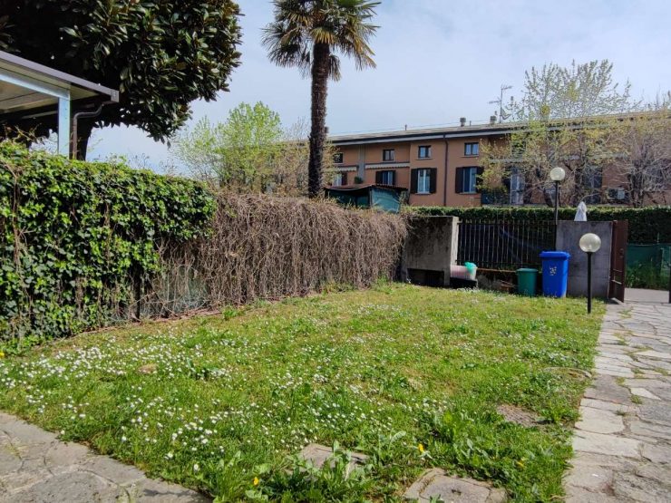 Treviglio – Negozio in affitto al piano terra