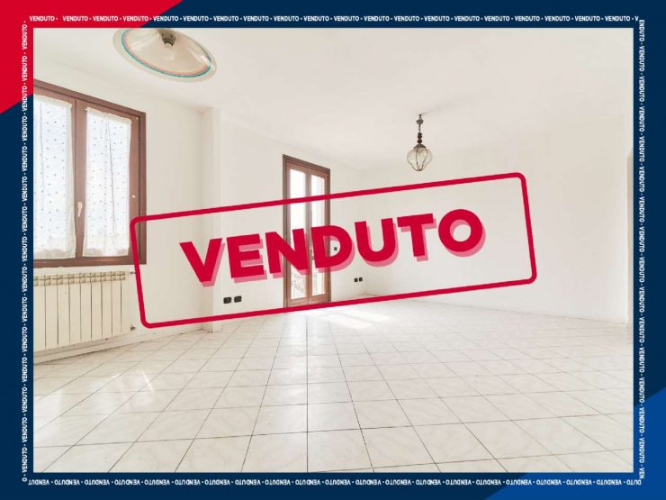 BILOCALE CON BALCONE, BOX E CANTINA