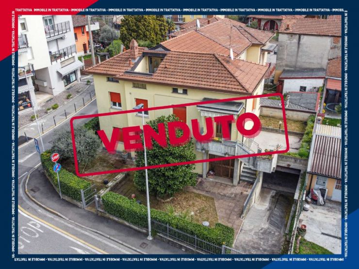 VILLA CON POSSIBILITÀ DI RICAVARE DUE APPARTAMENTI