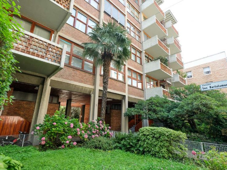 2 APPARTAMENTI/UFFICI  IN CENTRO BERGAMO.