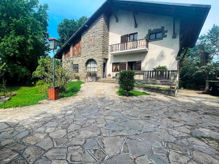 VILLA SINGOLA A PALAZZOLO SULL’OGLIO