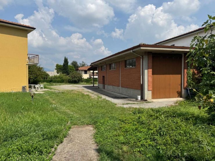 CASA INDIPENDENTE IN VENDITA