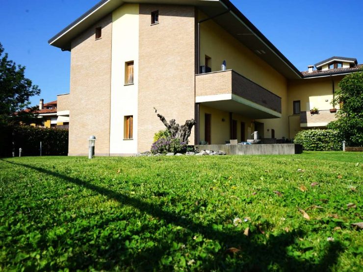 TRILOCALE A BUSNAGO
