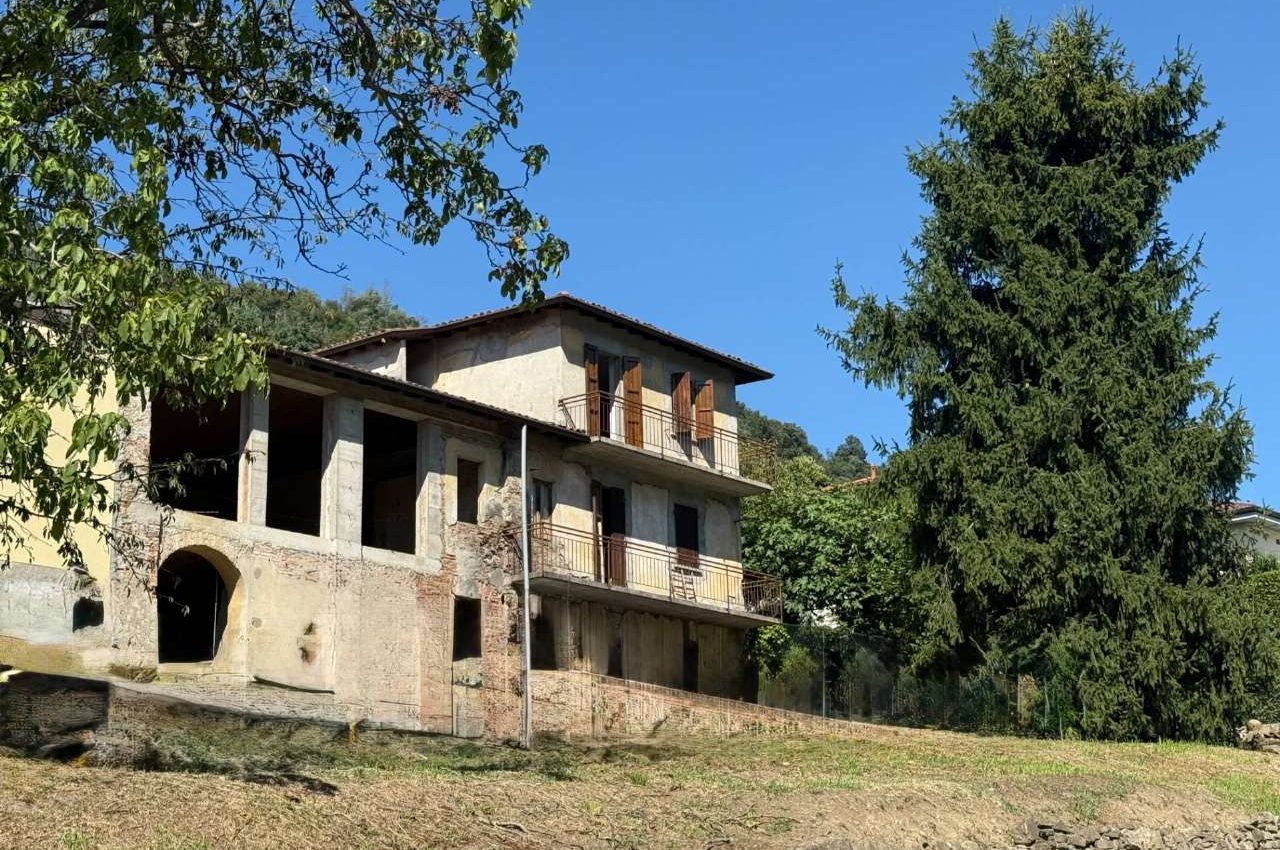 RUSTICO IN VENDITA A PONTIDA