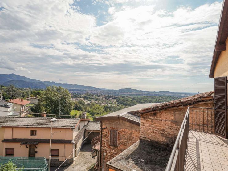 APPARTAMENTO AD ALMENNO SAN BARTOLOMEO (BG)