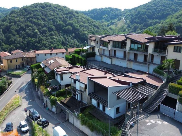 PORZIONE DI CASA CIELO TERRA DA RISTRUTTURARE A PALAZZAGO