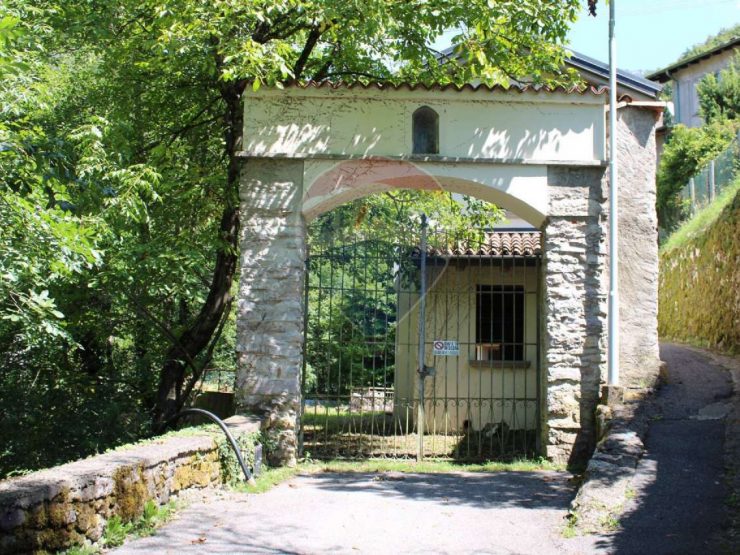 RUSTICO A TORRE DE BUSI