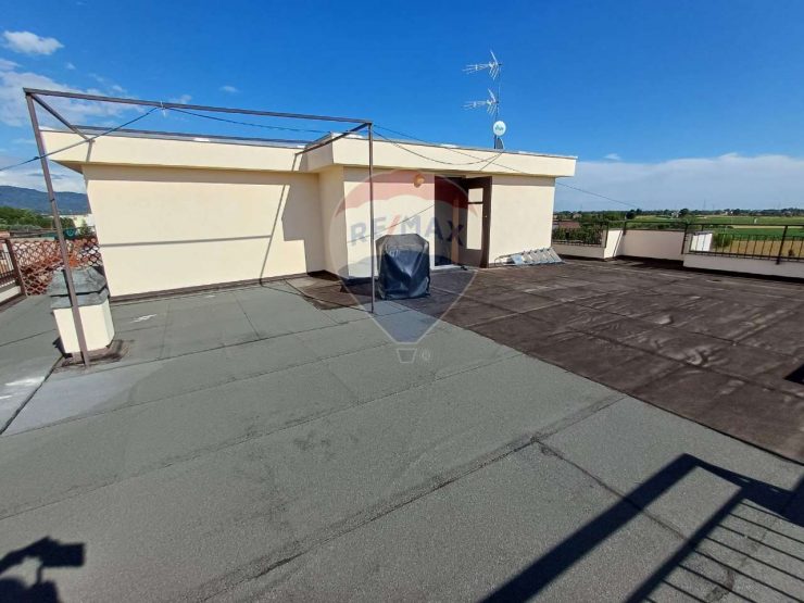 TRILOCALE CON BOX SINGOLO A PADERNO D’ADDA