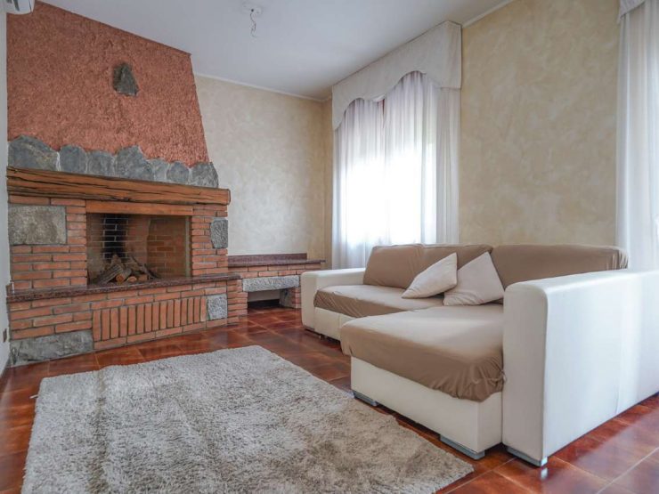 APPARTAMENTO A BREMBATE DI SOPRA