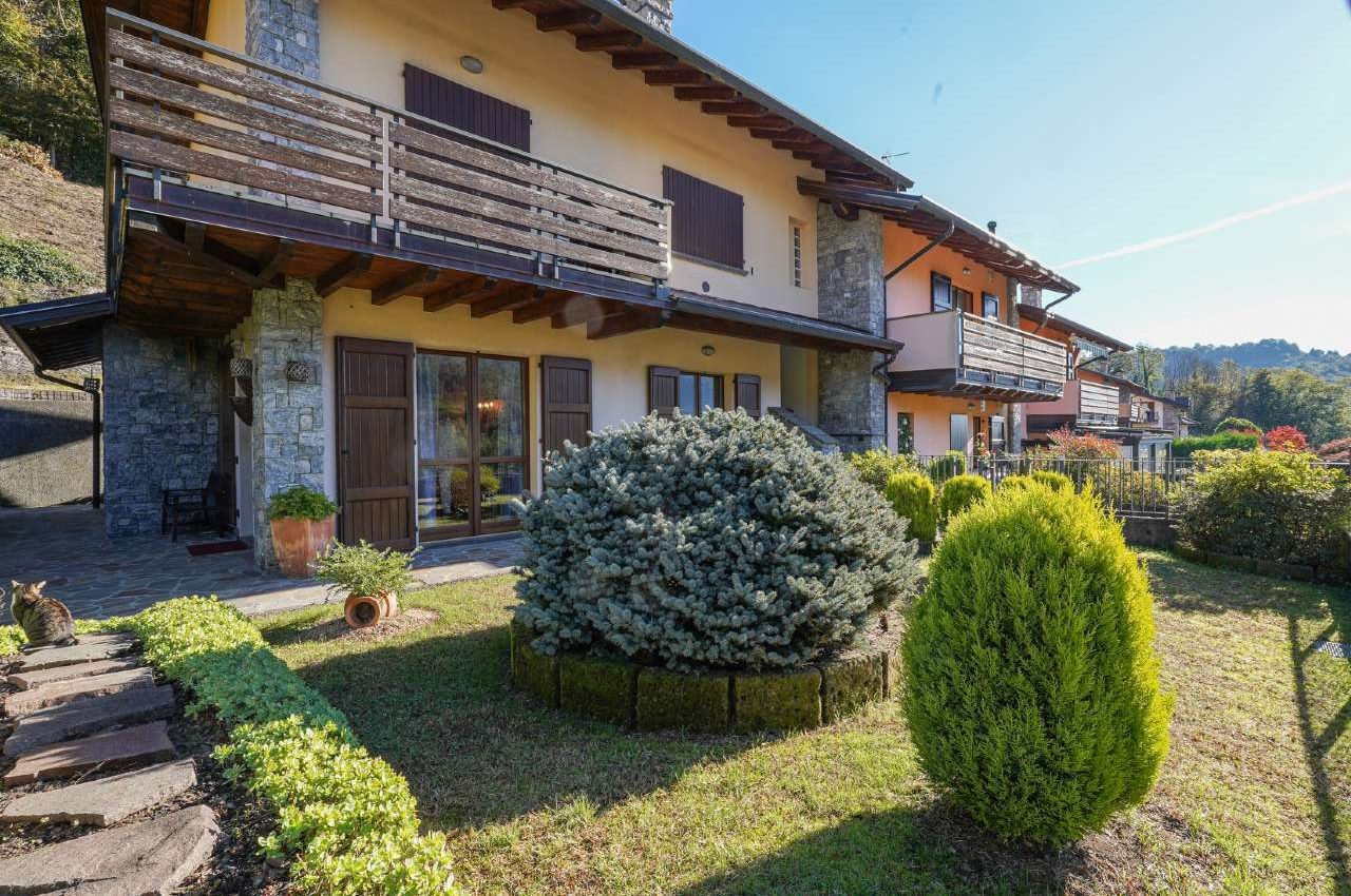 SANT’OMOBONO TERME,TRILOCALE IN VILLA