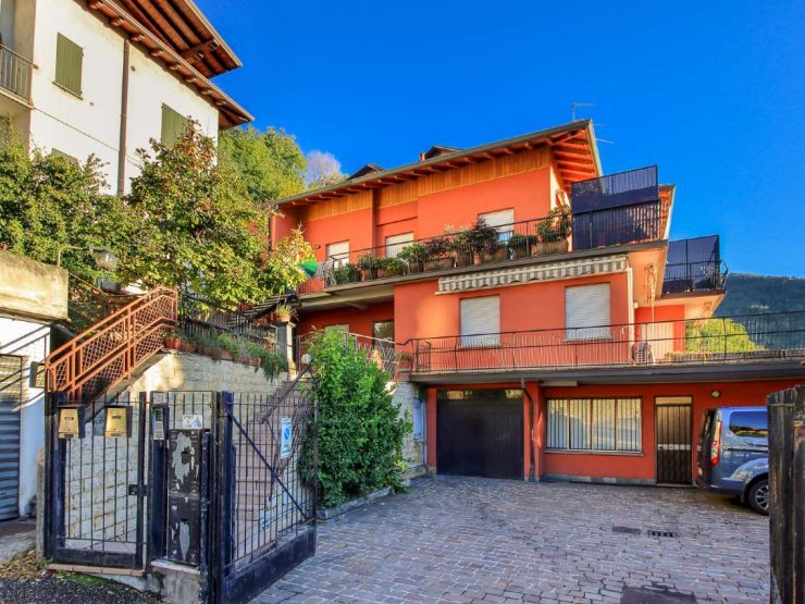 APPARTAMENTO CON BOX DOPPIO E DUE CANTINE AD ALMENNO SAN SALVATORE