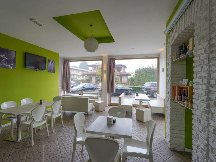 LOCALE COMMERCIALE A TERNO D’ISOLA